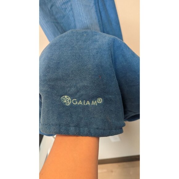 Gaiam Premium blue Yoga Mat - Picture 1 of 3